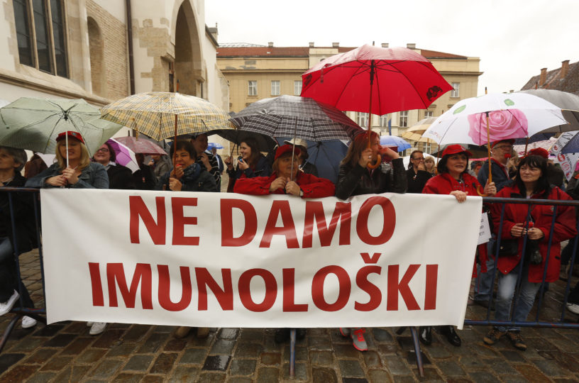 Temeljni radnički zahtjev i borbeni slogan ''Ne damo Imunološki'' ne smije ustuknuti ni milimetar