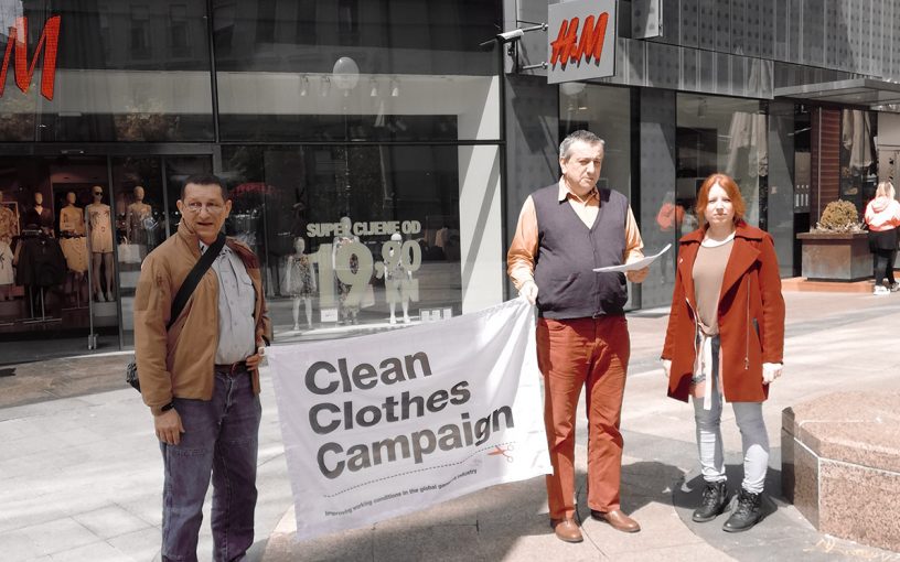 Konferencija za medije ispred H&M-a